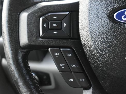 Used 2018 Ford F150 XLT w/ Equipment Group 302A Luxury AWD/4WD image 15