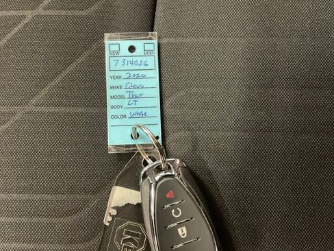 Used 2020 Chevrolet Trax LT w/ LT Convenience Package image 35