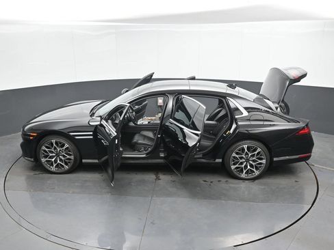 Used 2023 Genesis G90 3.5T AWD/4WD image 53