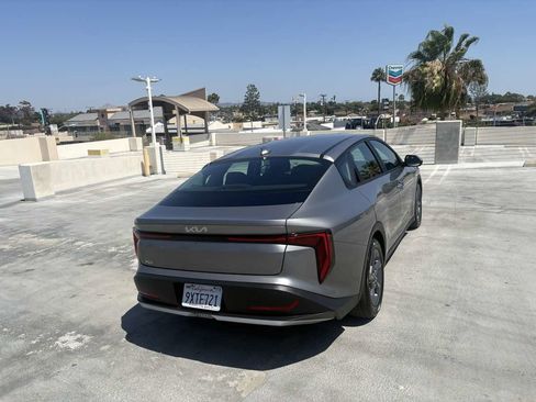 Used 2026 Kia K4 FWD image 38