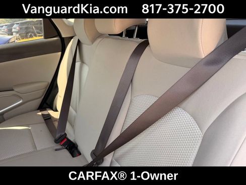 Certified 2025 Kia Soul LX w/ LX Technology Package FWD image 24
