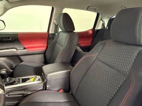 Used 2023 Toyota Tacoma SR5 image 34