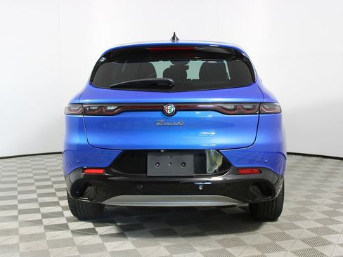 Used 2024 Alfa Romeo Tonale Ti AWD/4WD image 35