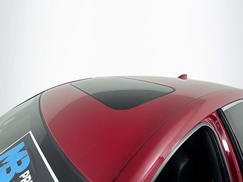Used 2018 Honda Accord Sport image 22