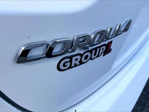 Used 2020 Toyota Corolla LE image 9