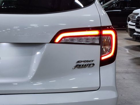 Used 2022 Honda Pilot Sport image 22