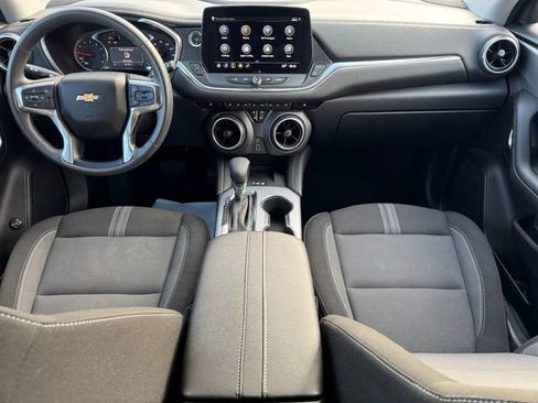 Used 2024 Chevrolet Blazer LT w/ Convenience Package image 13