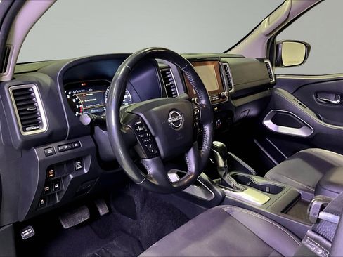 Used 2022 Nissan Frontier SV AWD/4WD image 18