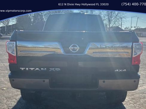 Used 2017 Nissan Titan Platinum Reserve image 4