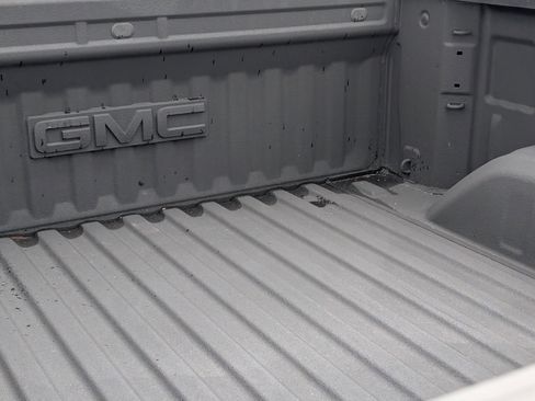 Used 2024 GMC Sierra 1500 Elevation w/ Elevation Premium Package AWD/4WD image 10