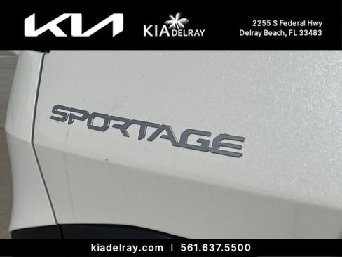 New 2026 Kia Sportage LX FWD image 8