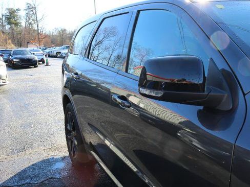 Used 2017 Dodge Durango R/T w/ Blacktop Package image 9