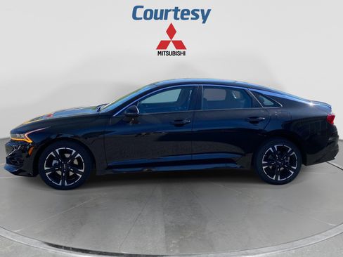 Used 2023 Kia K5 GT-Line w/ GT-Line Premium Package FWD image 2