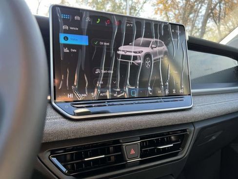 New 2026 Volkswagen Tiguan S image 18