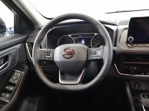 New 2026 Nissan Rogue SV w/ Rock Creek Premium Package AWD/4WD image 15