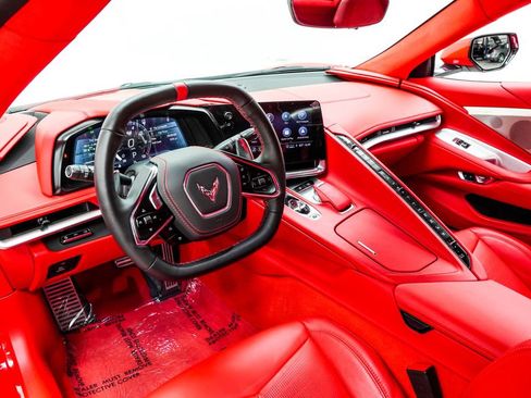 Used 2023 Chevrolet Corvette Stingray Premium Conv w/ Z51 Performance Package RWD image 5