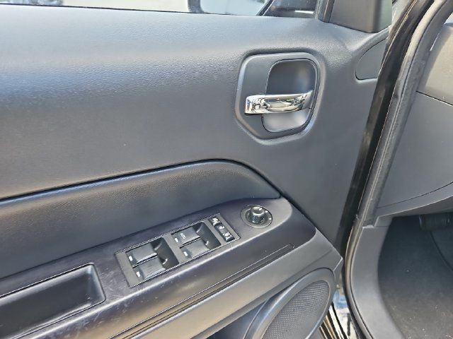 Used 2016 Jeep Patriot Sport w/ Power Value Group FWD image 18