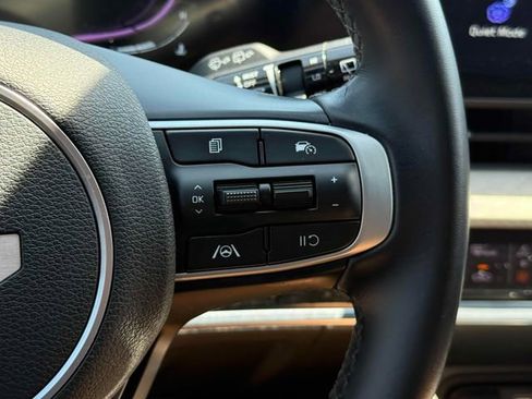 Used 2024 Kia Sportage X-Line w/ X-Line Premium Package image 11