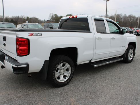 Used 2018 Chevrolet Silverado 1500 LT w/ All Star Edition image 5