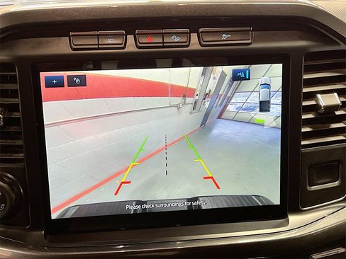 Used 2022 Ford F150 XLT w/ Equipment Group 302A High image 13