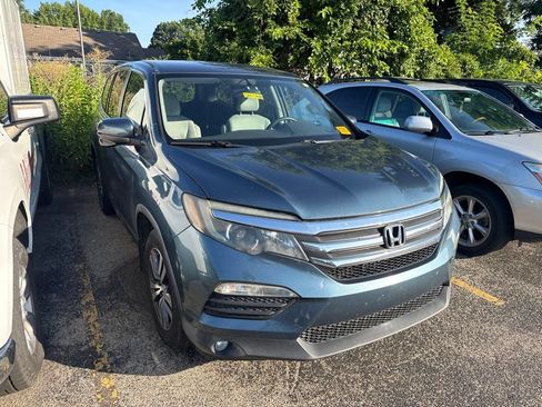 Used 2016 Honda Pilot EX image 2
