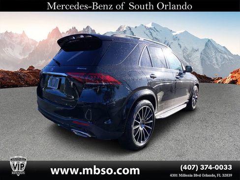 Used 2022 Mercedes-Benz GLE 450 4MATIC image 2
