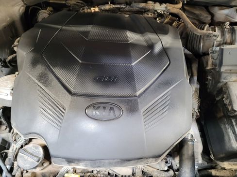 Used 2019 Kia Sorento LX image 30