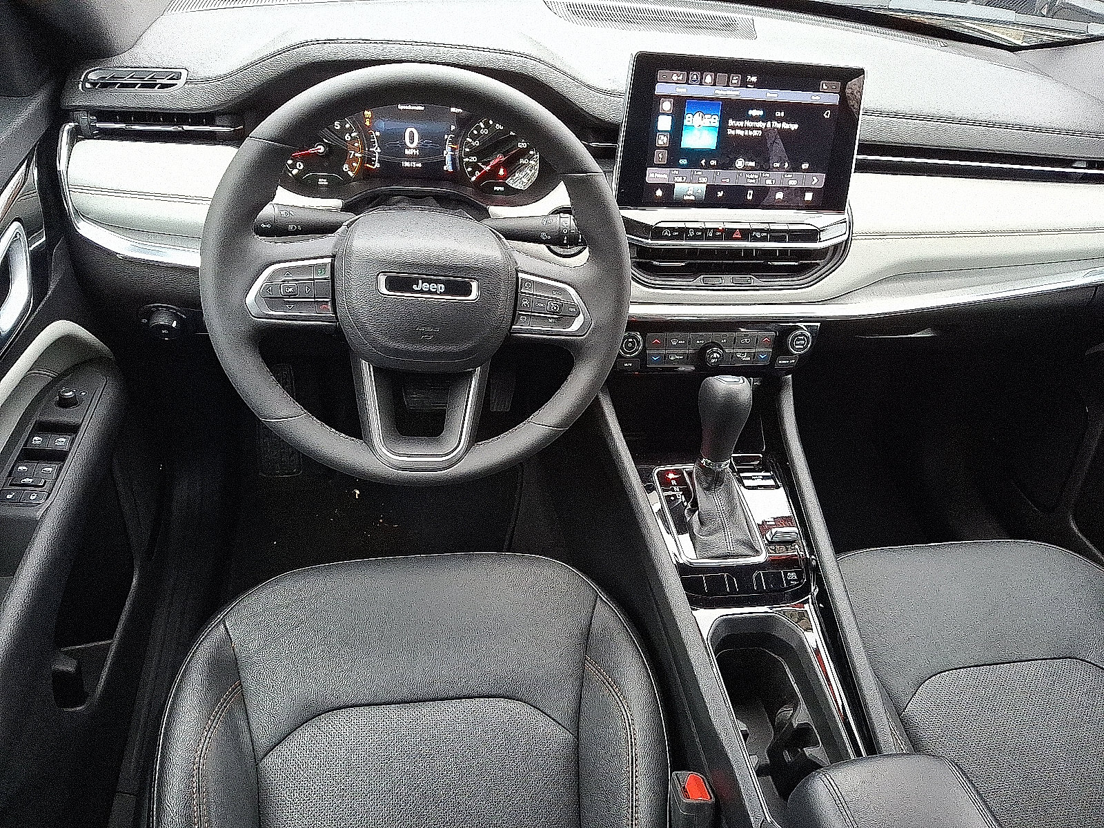 Certified 2023 Jeep Compass Limited AWD/4WD image 12