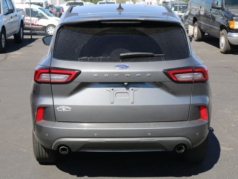 Certified 2023 Ford Escape ST-Line w/ Tech Pack #1 image 7