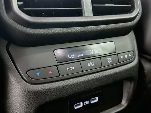 Used 2023 Honda Pilot EX-L image 26