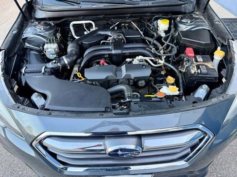 Used 2018 Subaru Outback 2.5i Premium AWD/4WD image 47