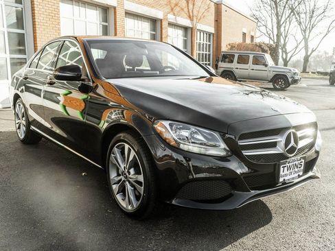 Used 2018 Mercedes-Benz C 300 4MATIC Sedan image 5