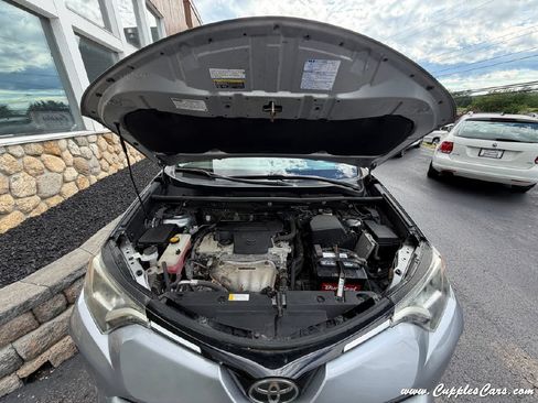 Used 2017 Toyota RAV4 LE w/ All Weather Liner Package AWD/4WD image 14
