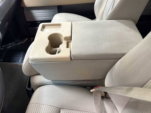 Used 2012 Ford F150 XLT w/ XLT Convenience Pkg image 22