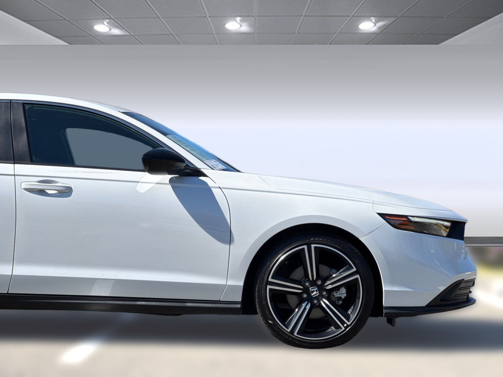 Certified 2024 Honda Accord Sport image 33