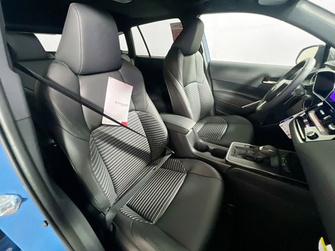 New 2026 Toyota Corolla Cross XSE image 31