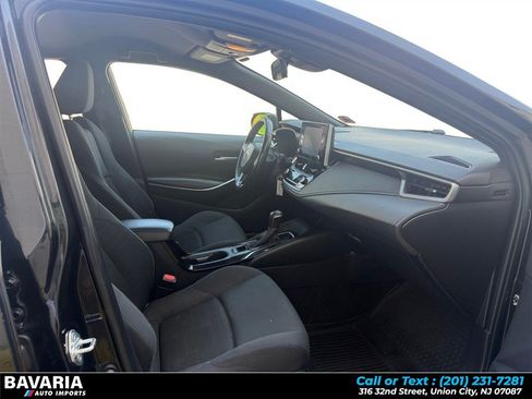 Used 2020 Toyota Corolla SE FWD image 15