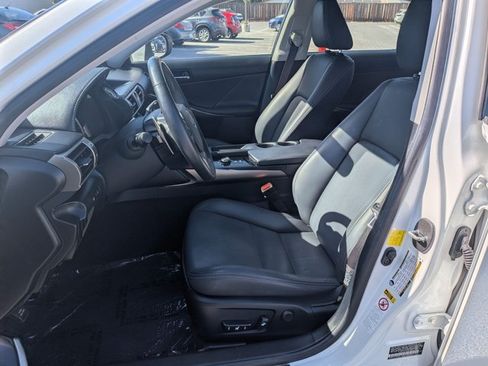 Used 2014 Lexus IS 250 RWD image 16