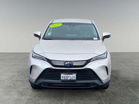 Used 2022 Toyota Venza LE AWD/4WD image 8