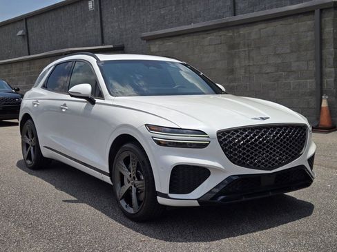 Used 2024 Genesis GV70 2.5T w/ Sport Prestige Package AWD/4WD image 4