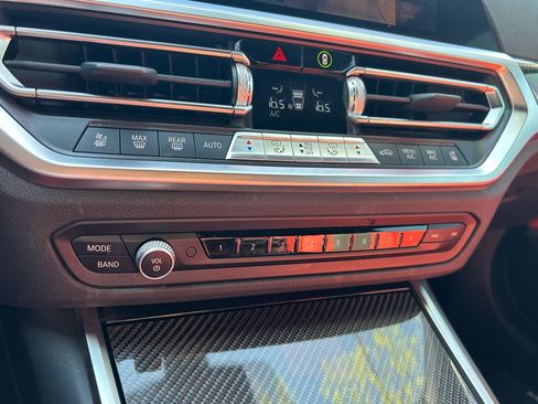 Used 2023 BMW M4 xDrive Competition image 39