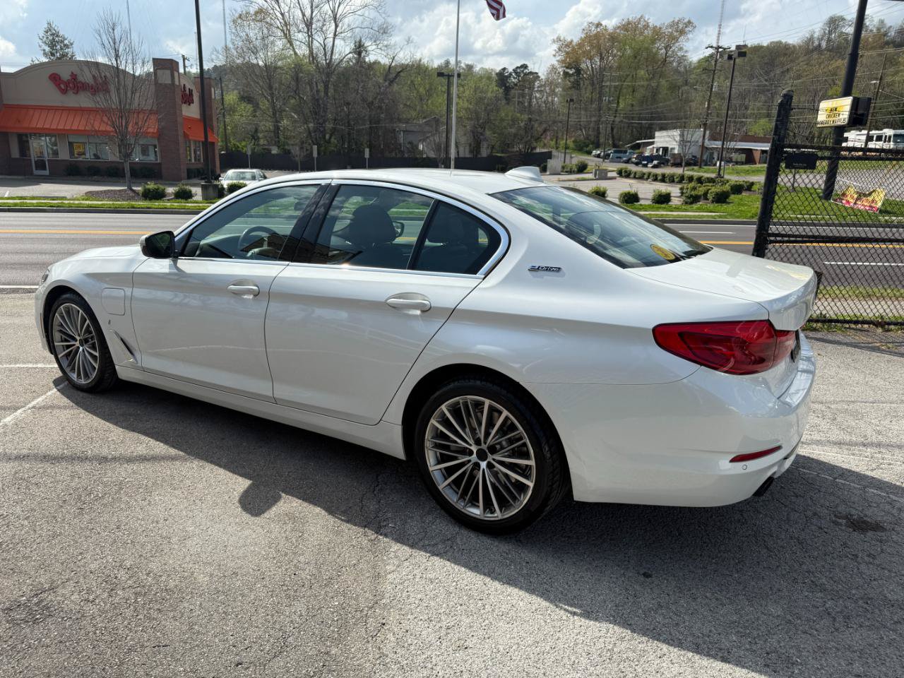 Used 2019 BMW 530e w/ Convenience Package RWD image 29