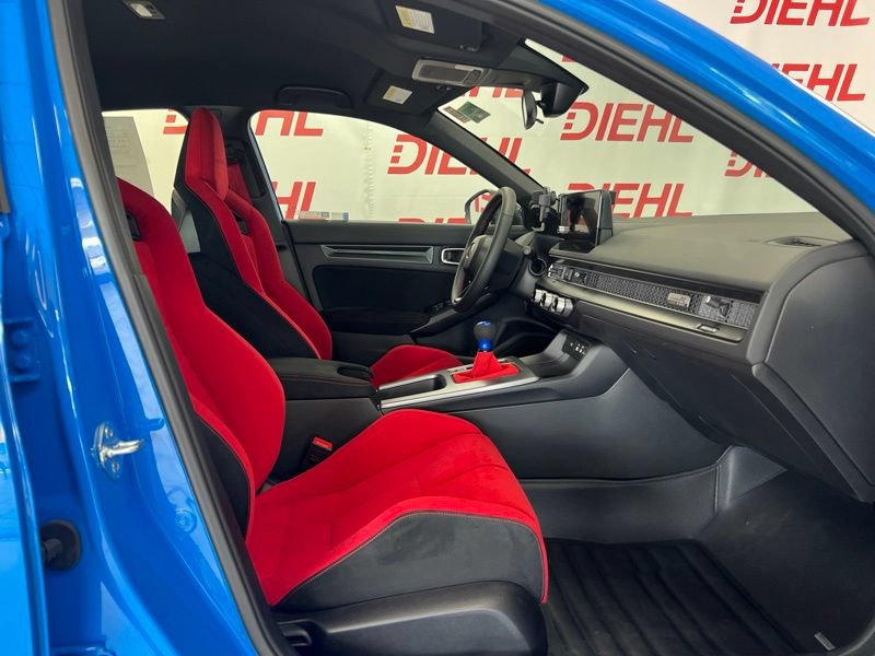 Used 2025 Honda Civic Type R image 12
