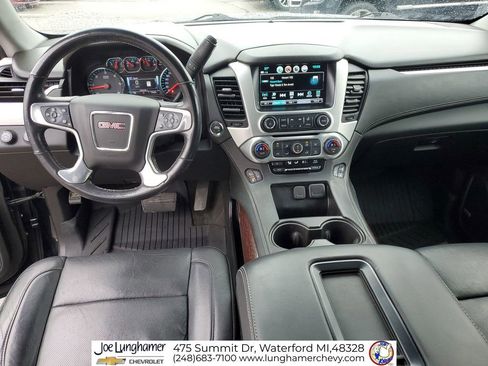 Used 2018 GMC Yukon XL SLT image 21