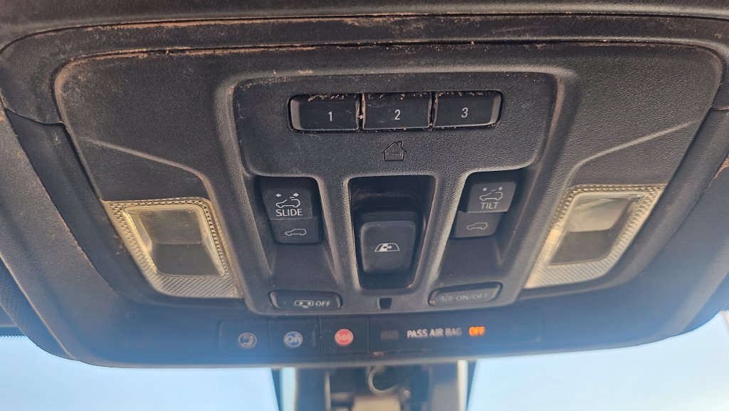 Used 2023 GMC Sierra 2500 AT4 w/ AT4 Premium Plus Package AWD/4WD image 37