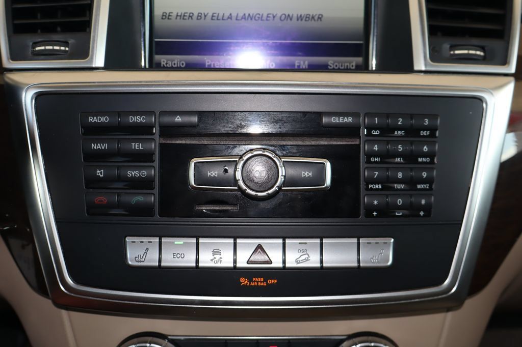 Used 2015 Mercedes-Benz ML 250 BlueTEC 4MATIC image 28