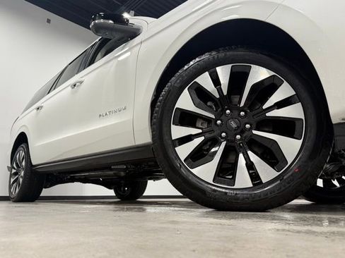 New 2025 Ford Expedition Max Platinum w/ Driver's Package image 3