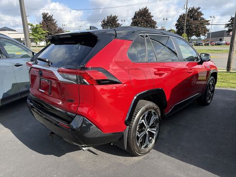 Used 2023 Toyota RAV4 XSE w/ Weather Package AWD/4WD image 7