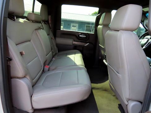 Used 2020 Chevrolet Silverado 2500 LTZ w/ LTZ Convenience Package image 30