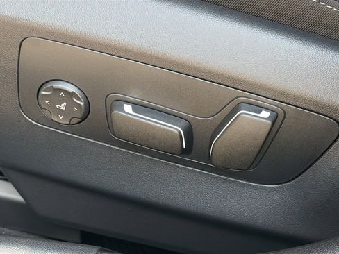 New 2026 BMW 530i w/ M Sport Package image 25